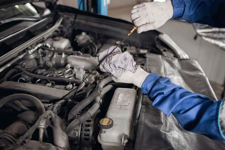 Travaux de décalaminage de moteur Lempdes